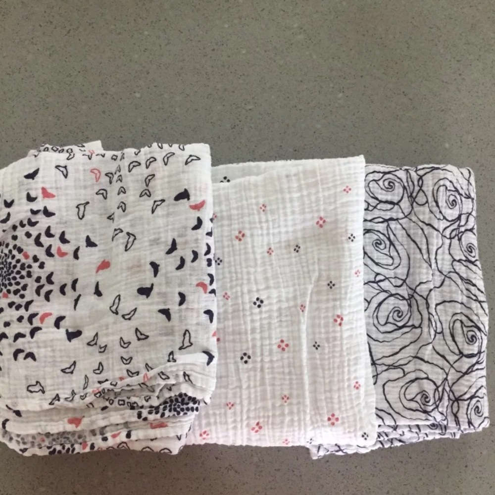 3 Muslin Blankets